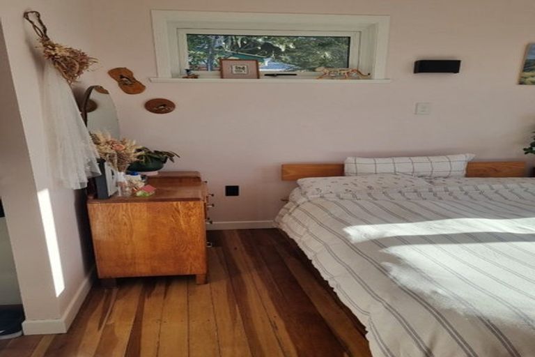 Photo of property in 18 Harrison Street West, Featherston, 5710