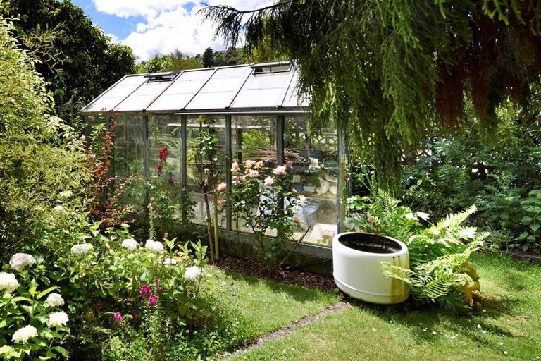 Photo of property in 11 Hilliard Street, Stoke, Nelson, 7011