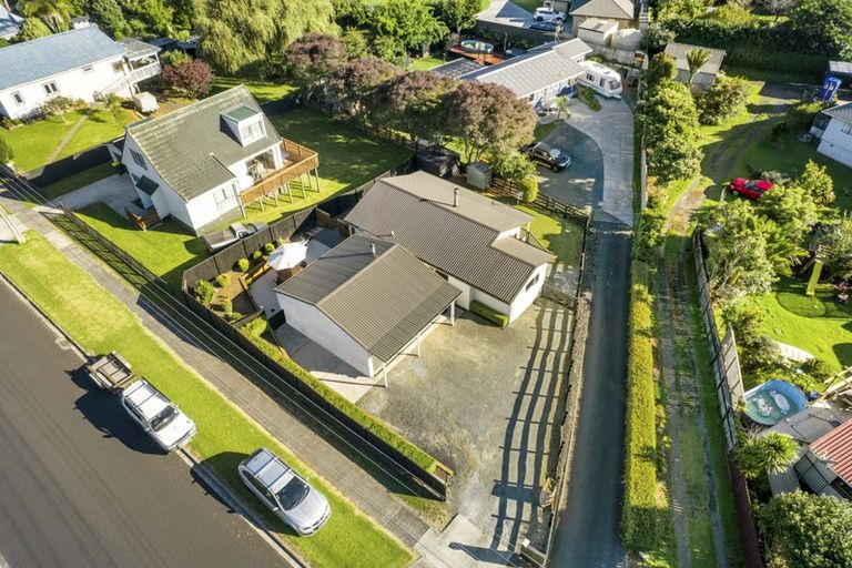 Photo of property in 34 Kaiwaka Road, Waiuku, 2123