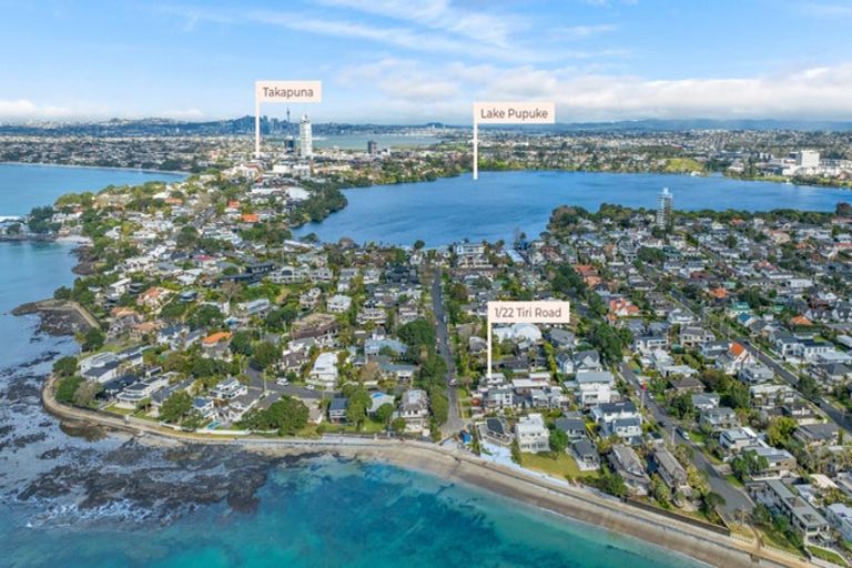 Photo of property in 22 Tiri Road, Milford, Auckland, 0620