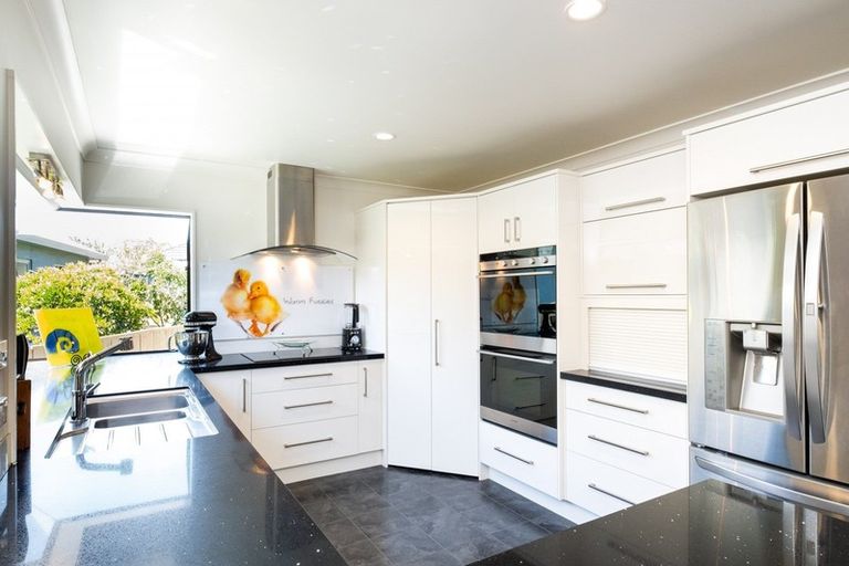 Photo of property in 185 Te Mata Road, Havelock North, 4130