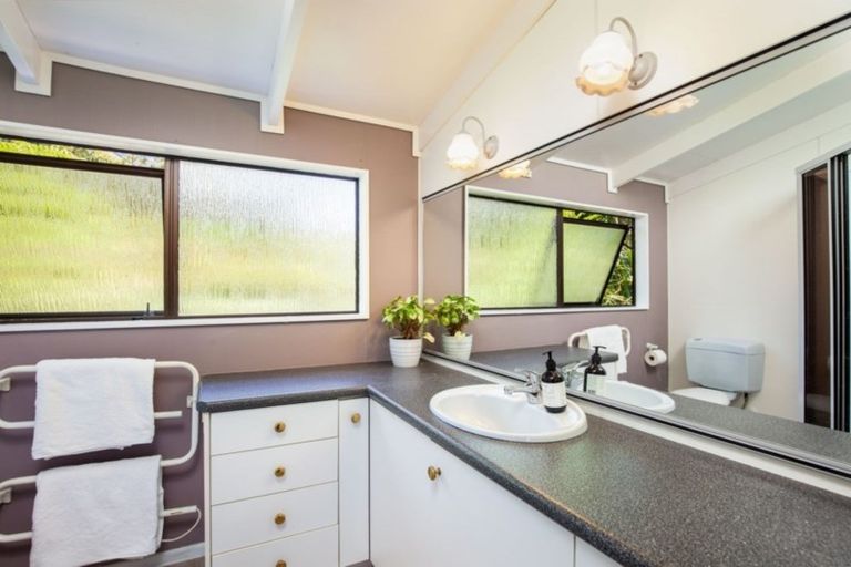 Photo of property in 213 Ngamotu Road, Spotswood, New Plymouth, 4310