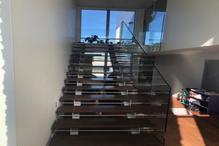 Photo of property in 103 Coronation Road, Hillcrest, Auckland, 0627