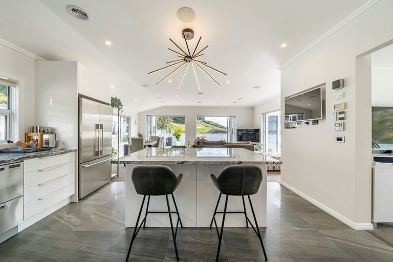 Photo of property in 62 Banks Boulevard, Whitby, Porirua, 5024