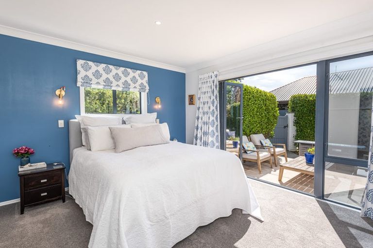 Photo of property in 16 Clyde Road, Upper Riccarton, Christchurch, 8041