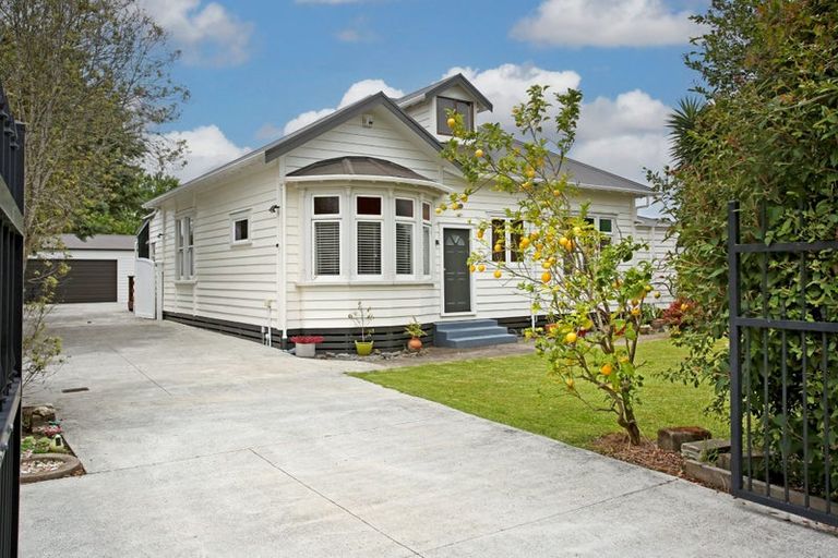 Photo of property in 7 Carr Street, Tuakau, 2121