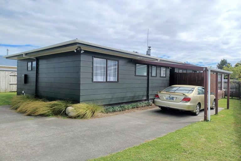 Photo of property in 17 Macloughlin Drive, Te Puke, 3119