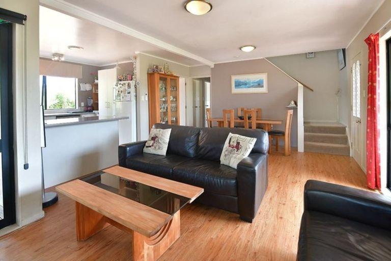 Photo of property in 118 Florence Avenue, Orewa, 0931