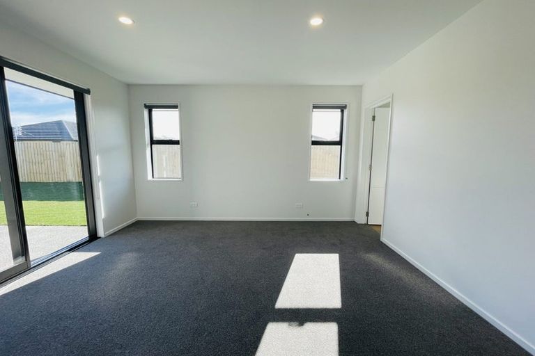 Photo of property in 8 Ned Place, Halswell, Christchurch, 8025