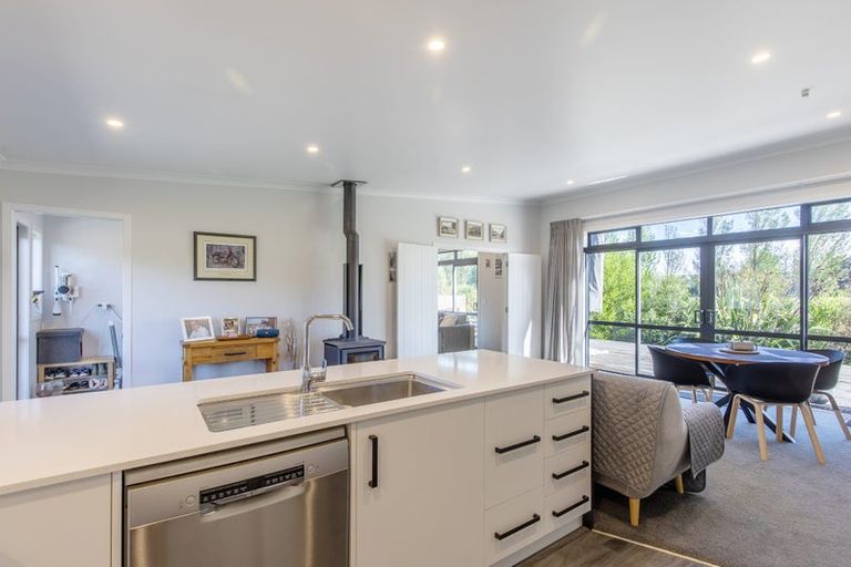 Photo of property in 81 Kyle Road, Waipukurau, 4281