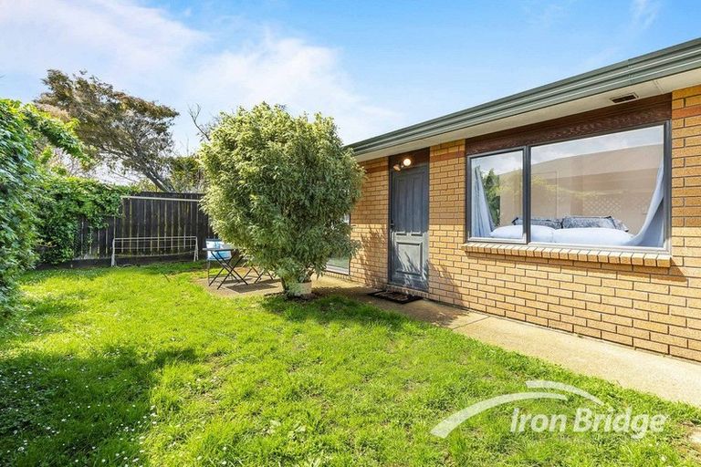 Photo of property in 1/7 Mona Avenue, Mangere Bridge, Auckland, 2022