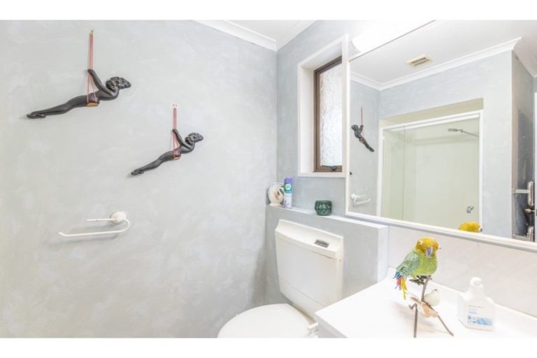 Photo of property in 2/66 Parklands Drive, Huntsbury, Christchurch, 8022