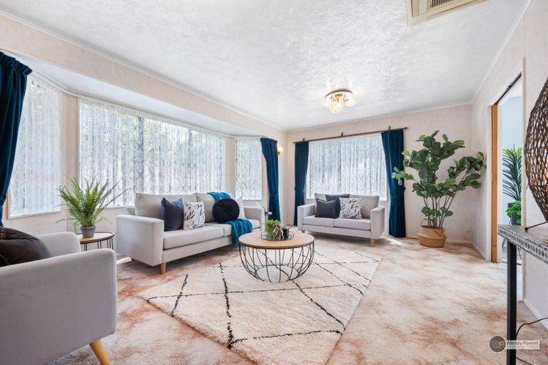 Photo of property in 34 Mcenroe Grove, Naenae, Lower Hutt, 5011