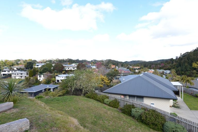 Photo of property in 16 The Fairway, Whakatane, 3120