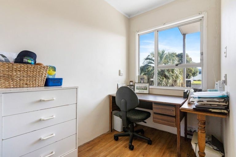 Photo of property in 208 Chartwell Avenue, Whangamata, 3620