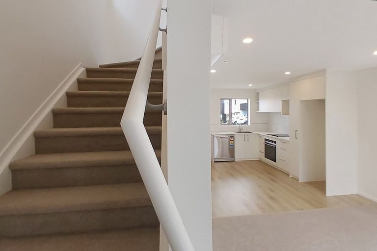 Photo of property in 10 Ngae Place, Mangere East, Auckland, 2024