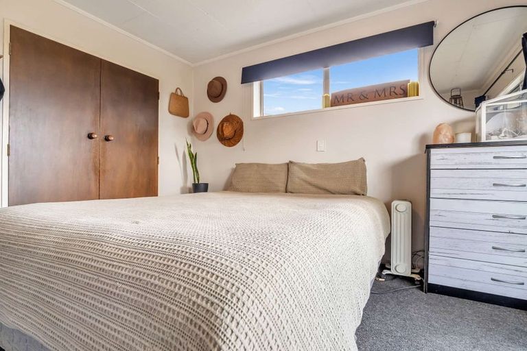 Photo of property in 22 Pohutukawa Drive, Pukete, Hamilton, 3200