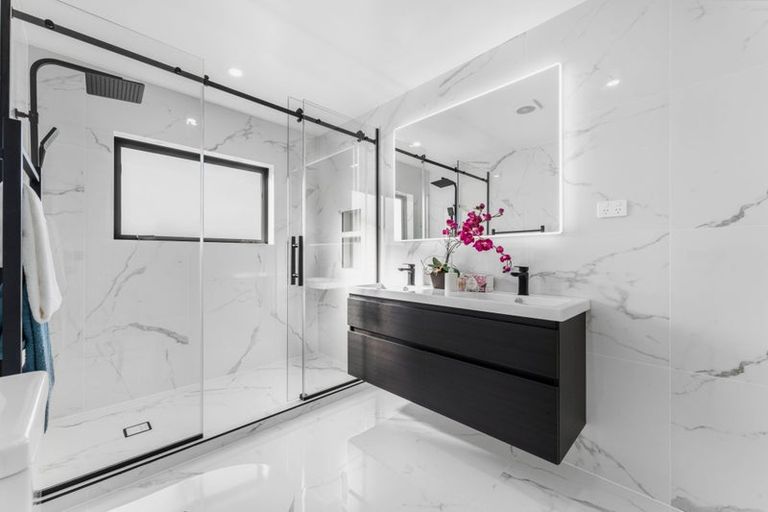 Photo of property in 6a Tristram Avenue, Forrest Hill, Auckland, 0620