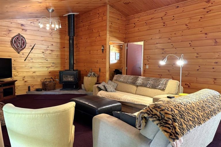 Photo of property in 489 Rutherglen Road, Marsden, Greymouth, 7872