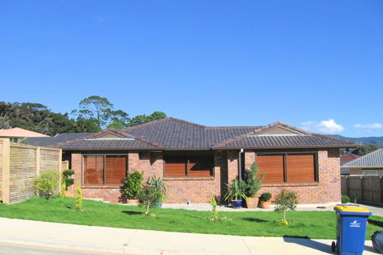 Photo of property in 3 Hornsey Avenue, Henderson, Auckland, 0612