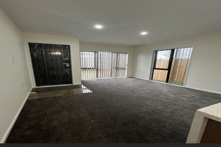 Photo of property in 3/15 Totara Road, Manurewa, Auckland, 2102