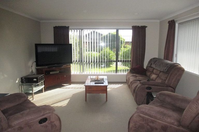 Photo of property in 18 Oldfield Court, Huntington, Hamilton, 3210