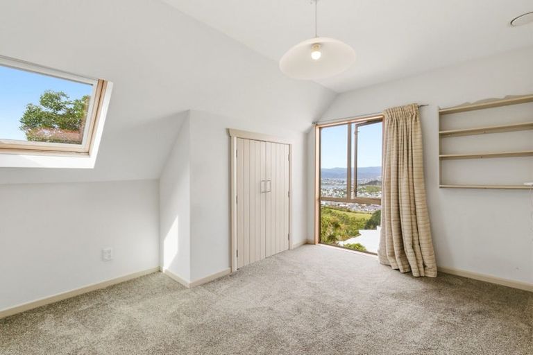 Photo of property in 111a The Ridgeway, Mornington, Wellington, 6021