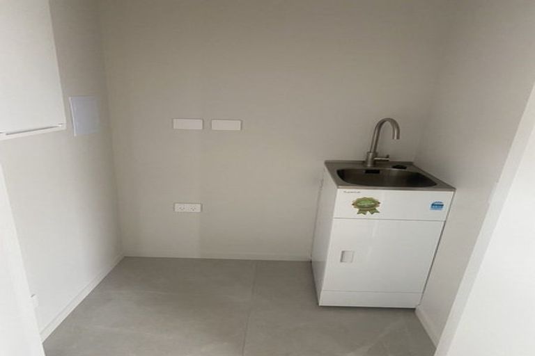 Photo of property in 14 Fairhall Street, Rolleston, 7615