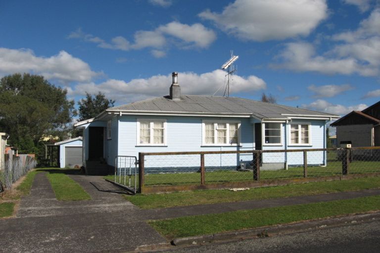 Photo of property in 2 Marr Place, Tokoroa, 3420