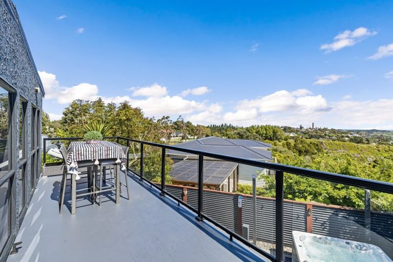 Photo of property in 106 Mount View Road, Bastia Hill, Whanganui, 4500