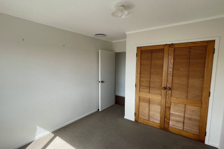 Photo of property in 3 Halder Place, Torbay, Auckland, 0632