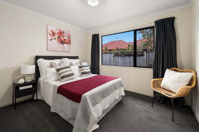 Photo of property in 21 Brooklyn Heights Drive, Kelvin Grove, Palmerston North, 4414