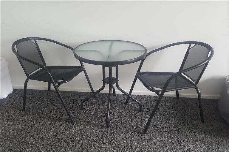 Photo of property in 17a Heta Road, Highlands Park, New Plymouth, 4312