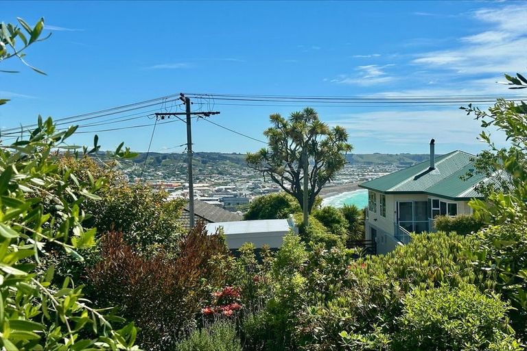 Photo of property in 21 Tamar Street, South Hill, Oamaru, 9400