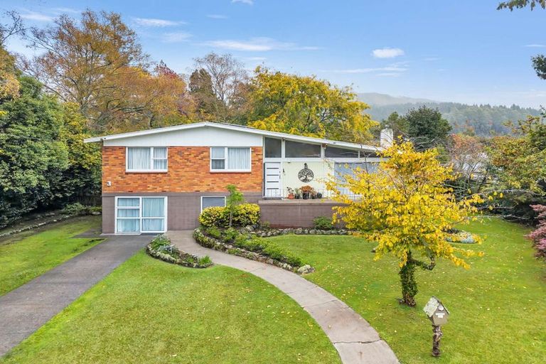 Photo of property in 57 Barnard Road, Fairy Springs, Rotorua, 3015