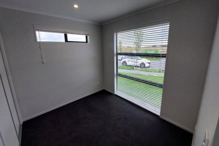 Photo of property in 9 Treedale Street, Belfast, 8051
