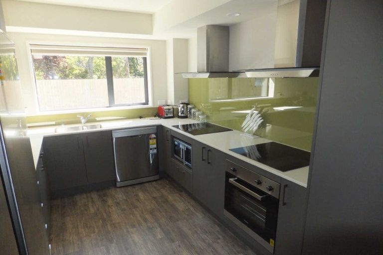 Photo of property in 2 Janet Street, Upper Riccarton, Christchurch, 8041