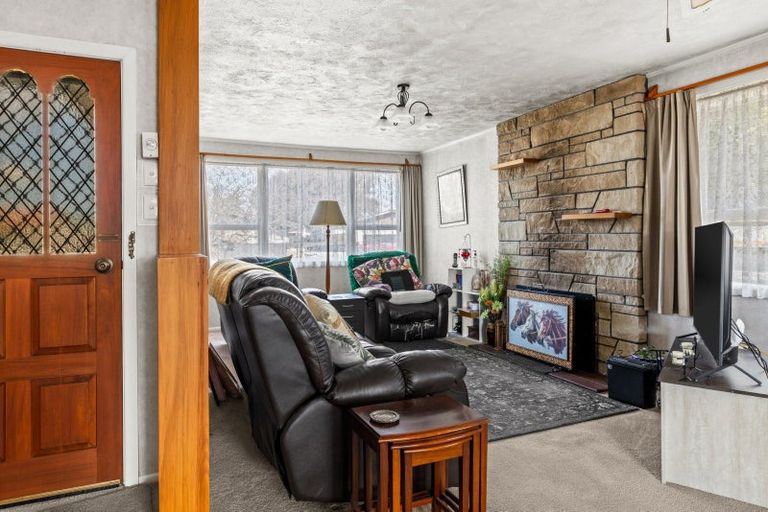 Photo of property in 5 Whitby Crescent, Flaxmere, Hastings, 4120