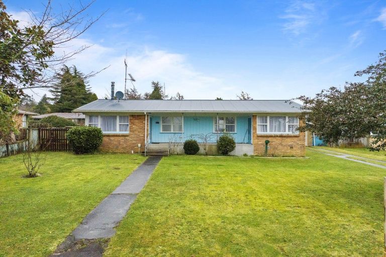 Photo of property in 17 Kenmore Place, Tokoroa, 3420