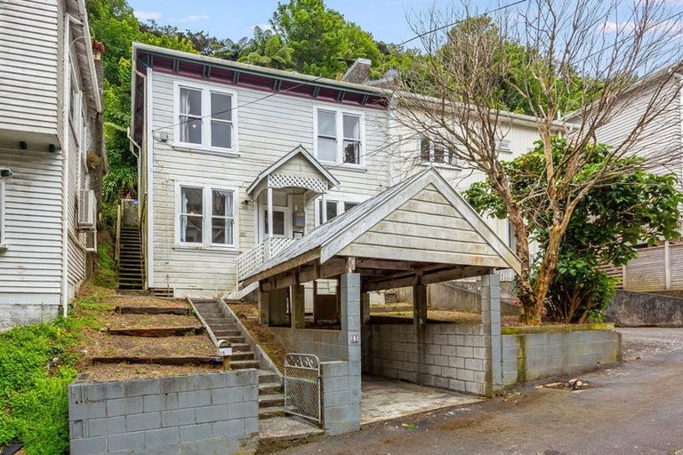 Photo of property in 25 Adams Terrace, Aro Valley, Wellington, 6021