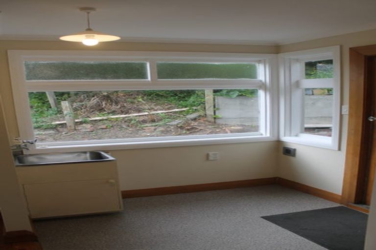 Photo of property in 142 Washington Avenue, Brooklyn, Wellington, 6021