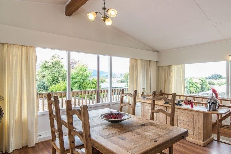 Photo of property in 4 Hollis Road, Paraparaumu Beach, Paraparaumu, 5032