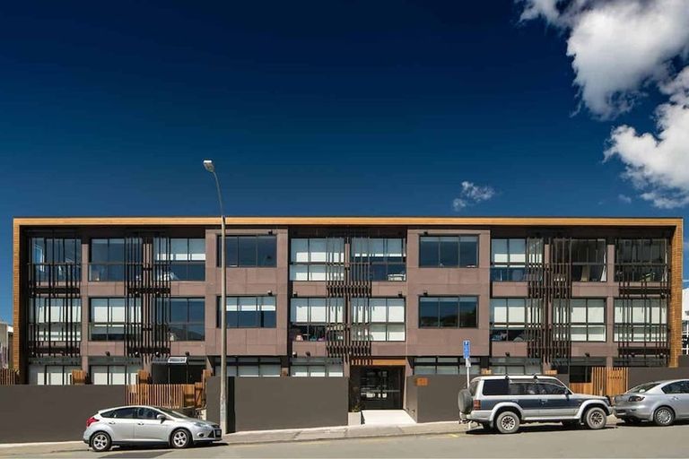 Photo of property in Vedado Apartments, 208/41 Hopper Street, Mount Cook, Wellington, 6011