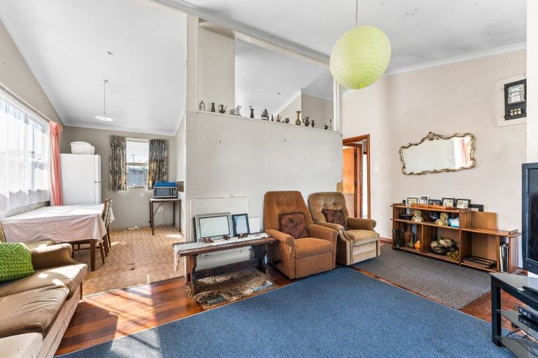 Photo of property in 80 Harper Street, Gonville, Whanganui, 4501