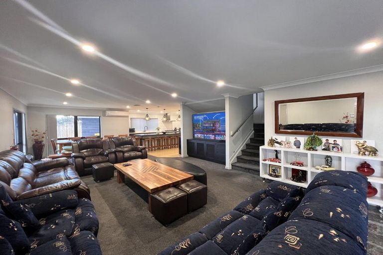 Photo of property in 6b Rippleside Place, Pahurehure, Papakura, 2113