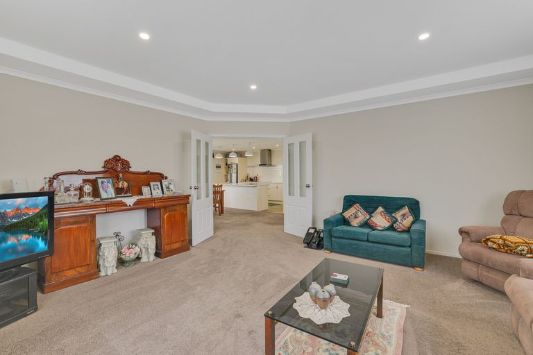 Photo of property in 15 Oak Ridge Drive, Te Awamutu, 3800