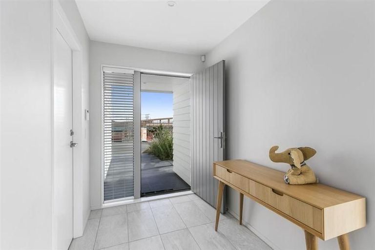 Photo of property in 49 Red Beech Avenue, Woodridge, Wellington, 6037