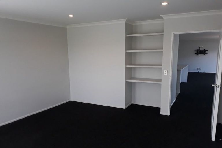 Photo of property in 9 Hineaari Street, Marshland, Christchurch, 8083