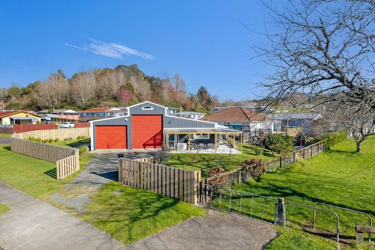 Photo of property in 1 Owen Road, Kawerau, 3127