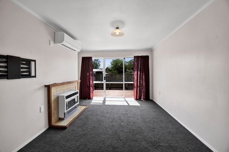 Photo of property in 50 Celia Street, Stratford, 4332